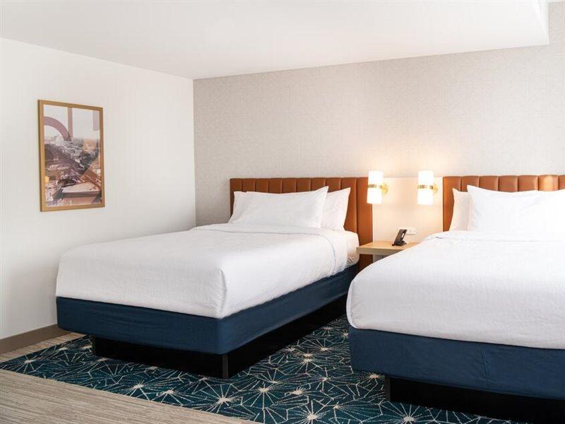 Hilton Garden Inn Flint Downtown المظهر الخارجي الصورة